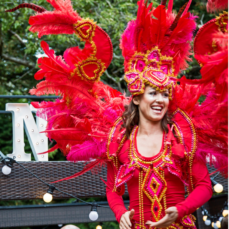 festival roller skater